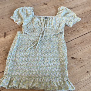 Sett - Oanvända  Köpt förra året 