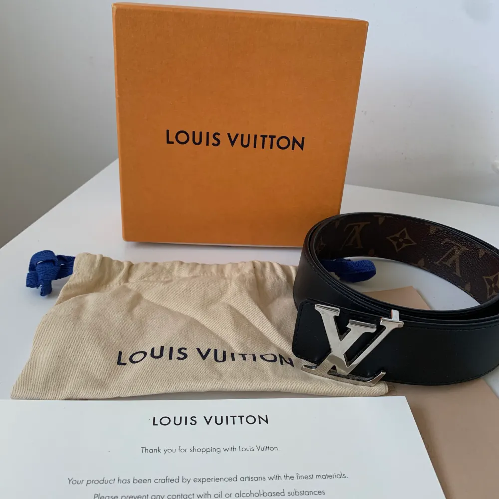 Louis Vuitton bälte köpt 2021 från deras hemsida!  I väldigt bra skick! Längd 85 cm!. Accessoarer.