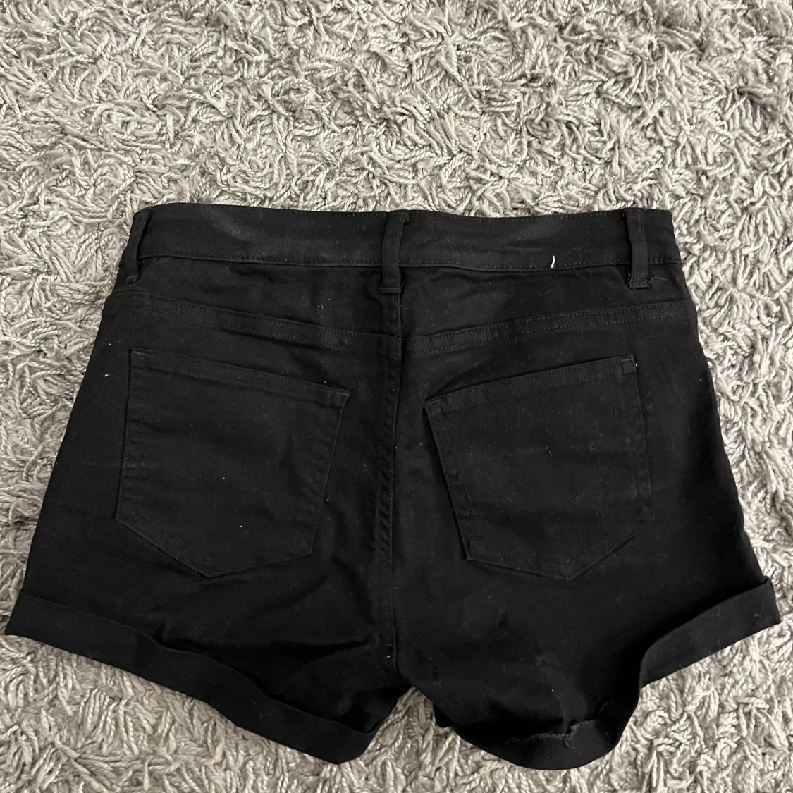 Svarta jeansshorts - 90