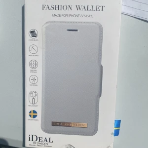 SKAL TILL IPHONE 8/7/6/6s - vitt skal med plånbok! 