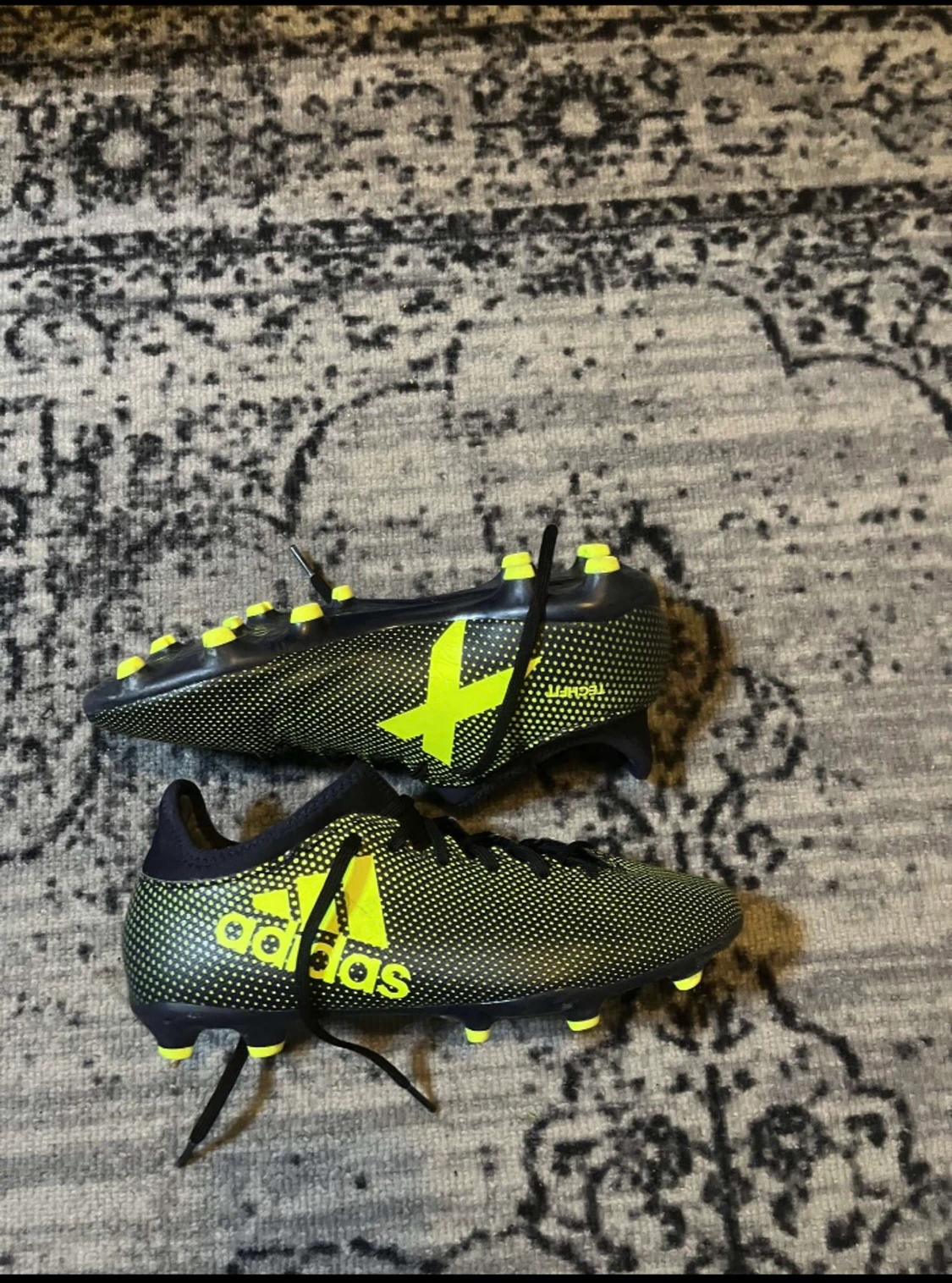 Adidas Fotbollskor  - 90