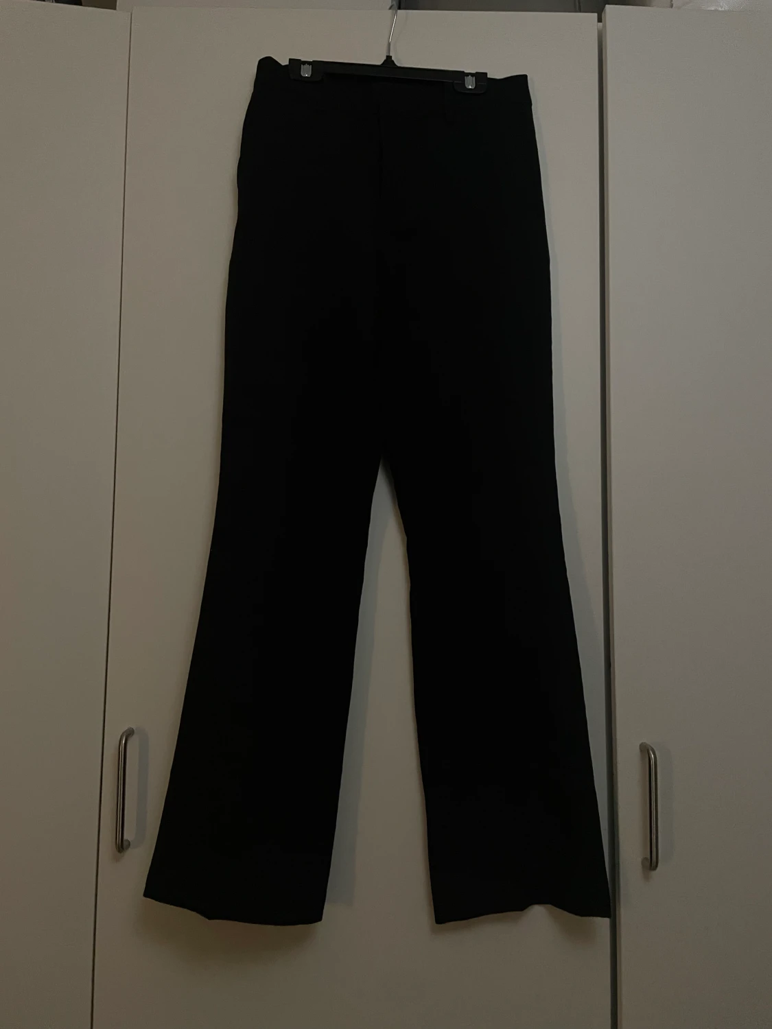 Klassiska Bik Bok kostymbyxor