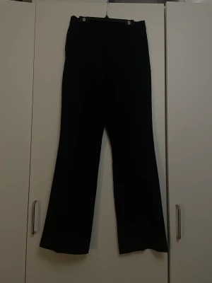 Klassiska Bik Bok kostymbyxor - Bik boks kosymbyxor. Den vanliga modellen. Köpte fel storlek. Aldrig använda. 