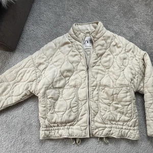 Slutsåld zara jacka  - Så fin! Bra skick! 