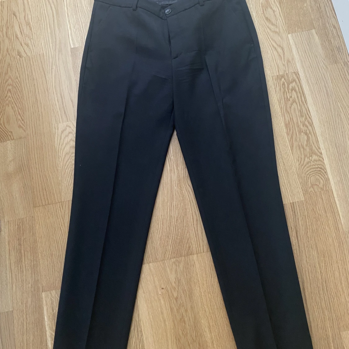 Filippa K kostymbyxa