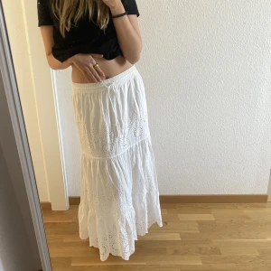 Vit kjol - Så snygg kjol 💌