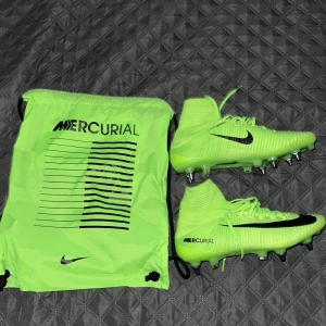 Nice mercurial superfly V SG - De är helt oanvända och supersällsynta. 