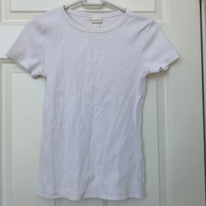 T shirt  - Strl S
