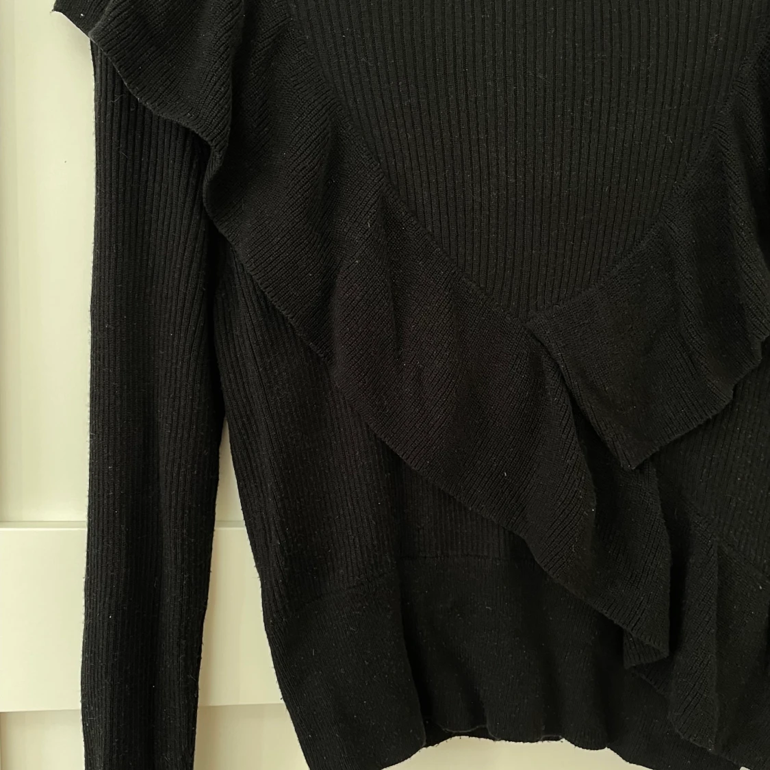 Tröja med volang - 90