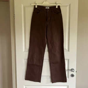 Jeans från Lindex, stl 164 - Bruna Jeans, Vanja, från Lindex. 