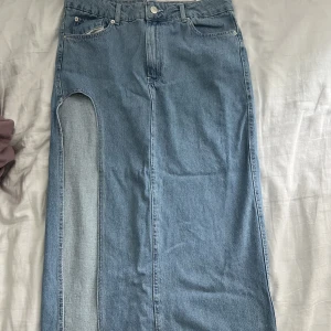 Skirt  - Passar inte mig 