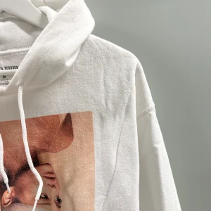 Ariana Grande luvtröja - H&M X Ariana grande, strl s.