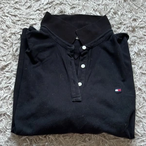 Tommy hilfiger - En jättefin Tommy Hilfiger tröja i ett jättefint skick 