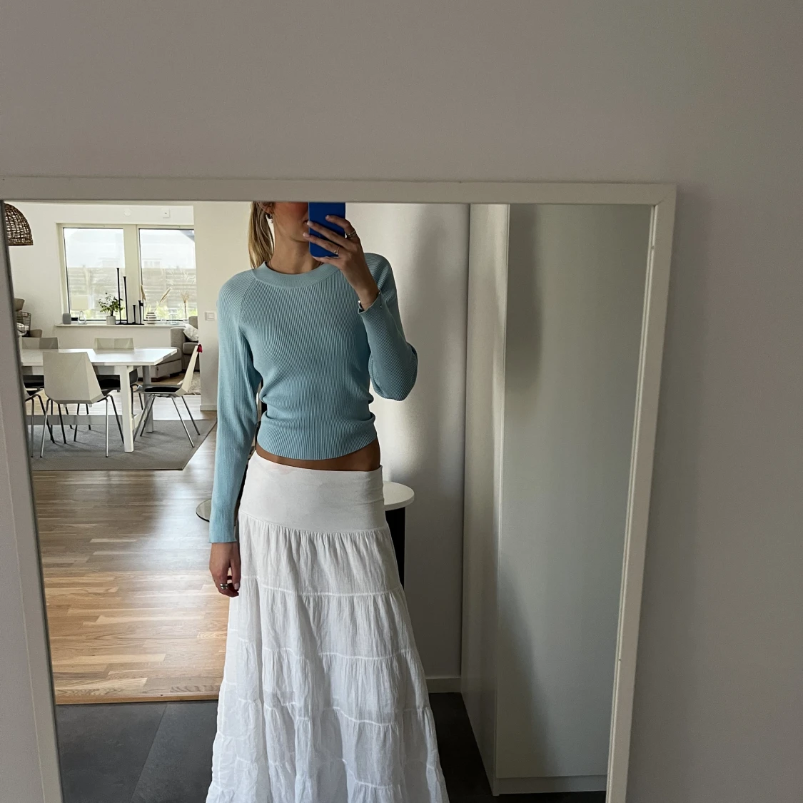 Fin blå tröja 🩵