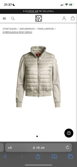 Parajumper - Intresse koll på min parajumper jacka, den är helt ny kanppt använd Inge difekter köpt i februari för 3250. Äkta har äktightesbevis. Kan mötas upp och även frakta betalning sker via swhis! Skriv för bilder på jackan (lånad bild)