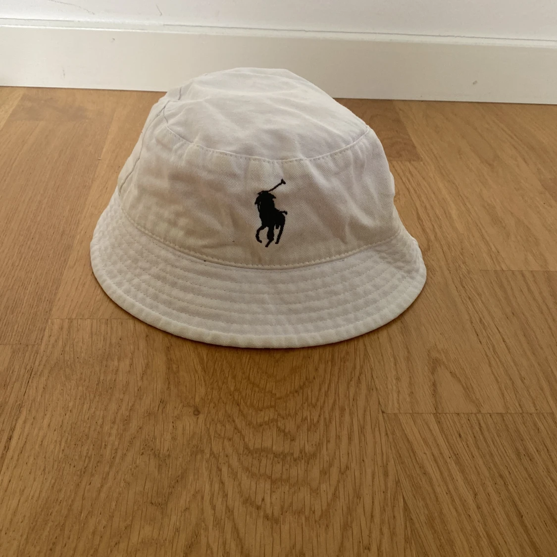 Ralph lauren fiskehatt