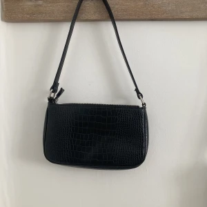 Väska  - Säljer denna väska för 30kr