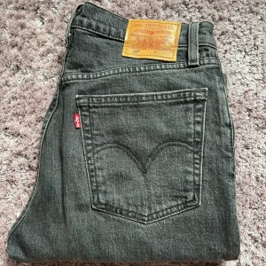 Levis 501 jeans - Klassiska 501:or från Levis. Storlek 26. 