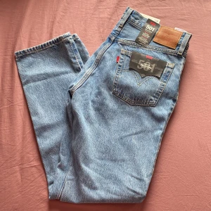 Never worn 501 Original Levi’s Jeans - Never before worn Original 501 Levi’s Jeans! They still have the original tag and are in brand new condition. The jeans are high rise and straight leg.   Price can be discussed! 