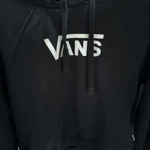 Vans hoodie - Anvönd två gånger, nypris 750kr
