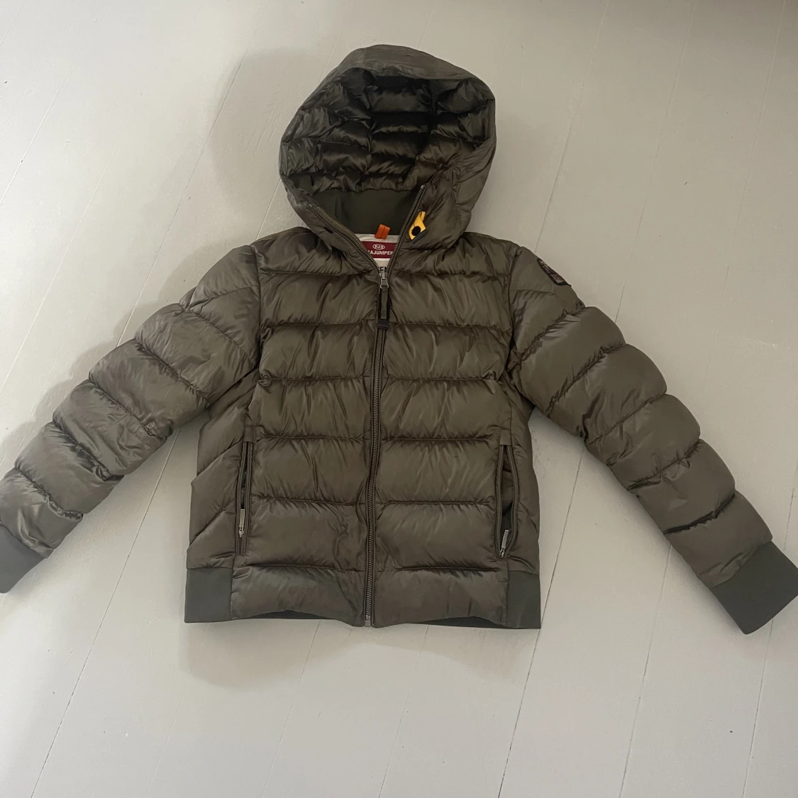 Parajumper, dunjacka