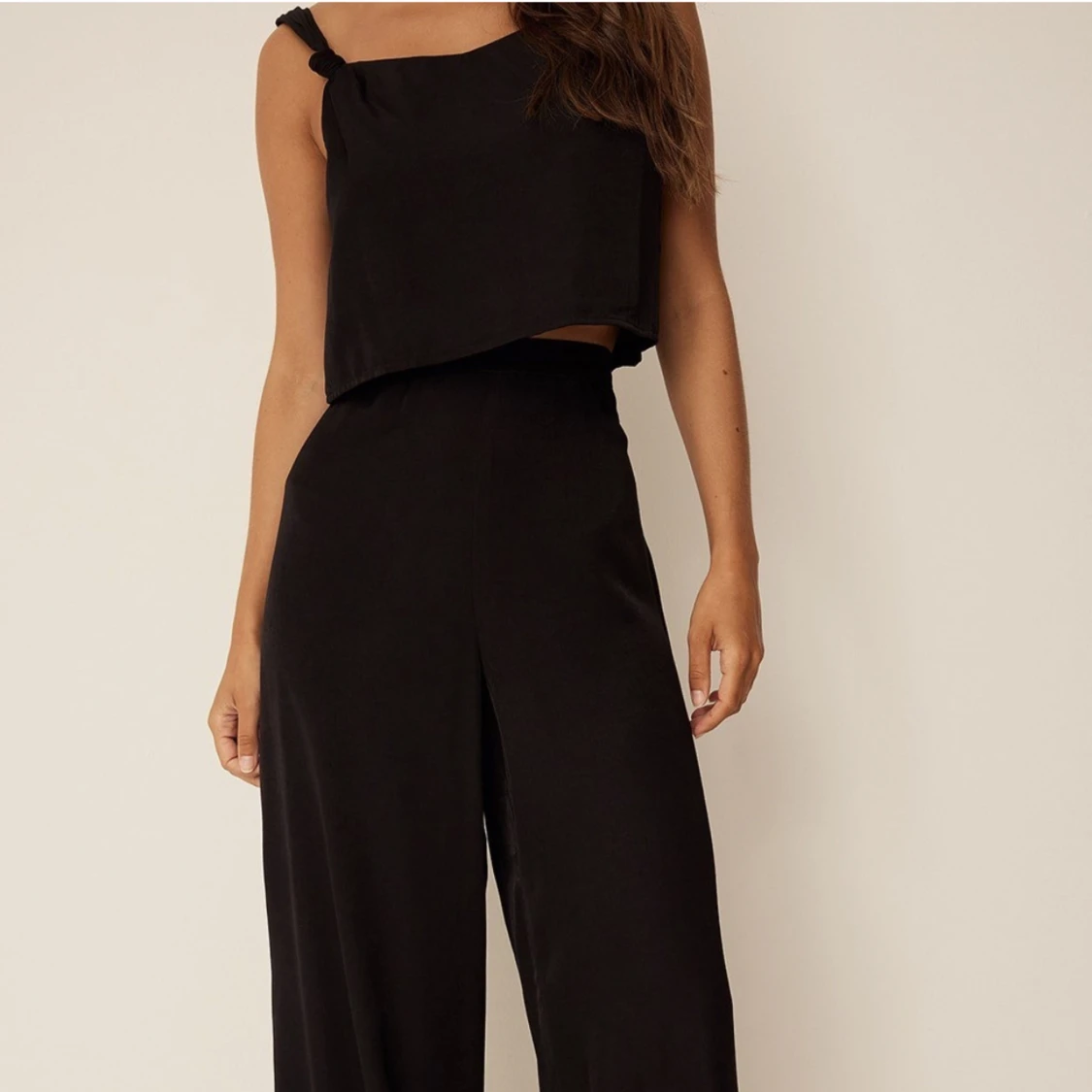 NY! NA-KD Vida Byxor strl 36 Nypris 399:- - 91