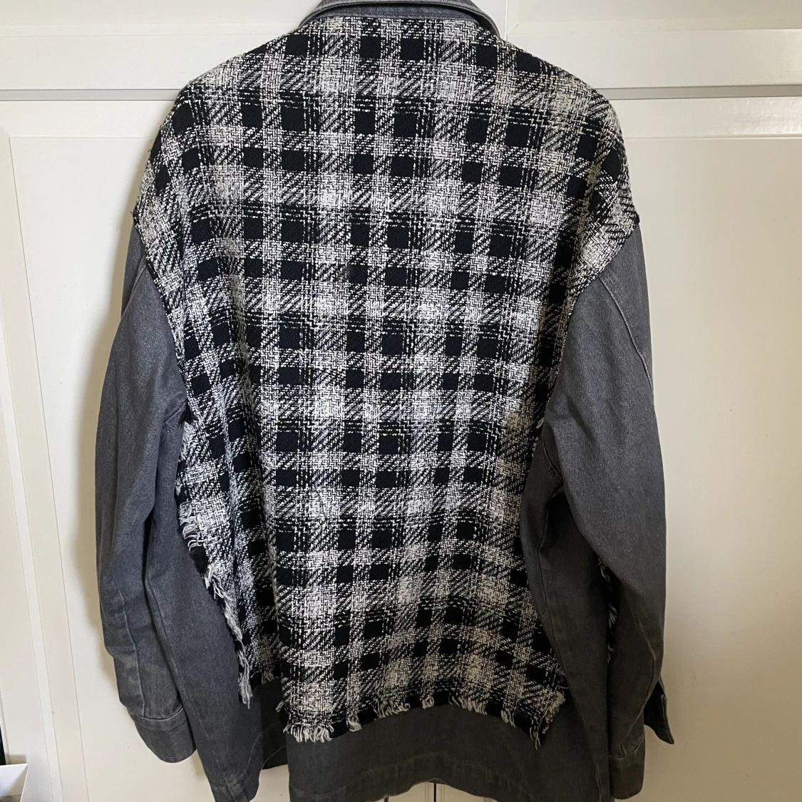 Rutig vårjacka  - 90