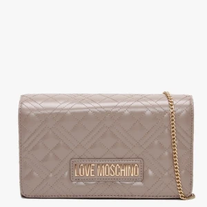 Love moshino väska  - Jättefin väska i fint skick som tyvärr inte längre kommer till användning. 