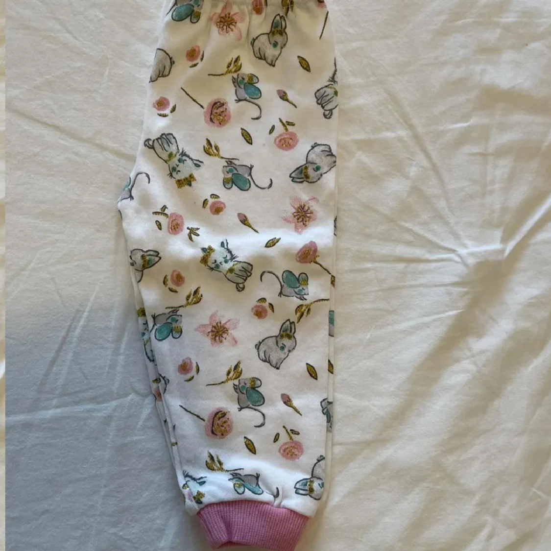 Byxor bebisar ca 3 månader  - 90