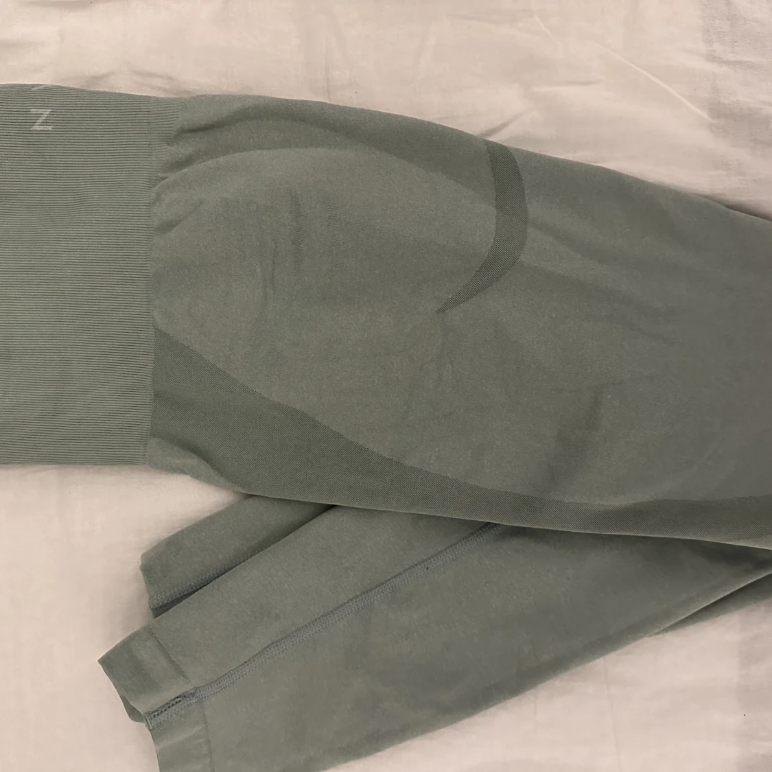 Träningstights från nvgtn - 90