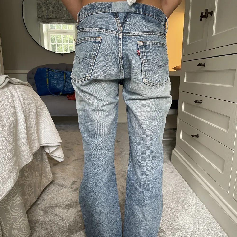 Skit snygga jeans köpta för 1200 kr!. Jeans & Byxor.