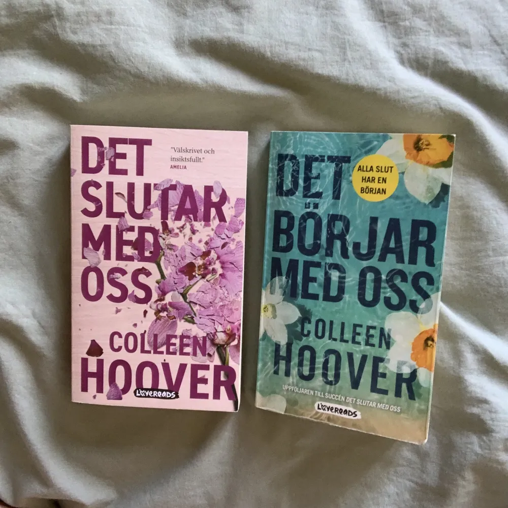 Båda böckerna är på svenska. Säljer tillsammans 🦋. Övrigt.