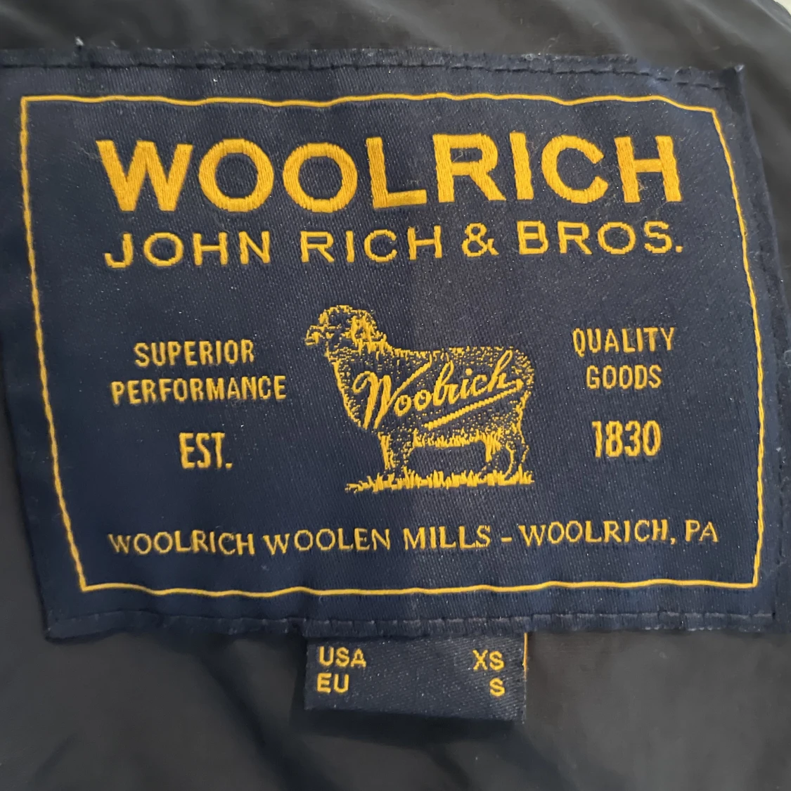 Woolrich field jacka - 91