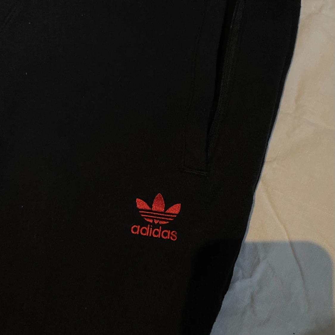 Adidas Sweatpants (Originals, storlek L) - 90