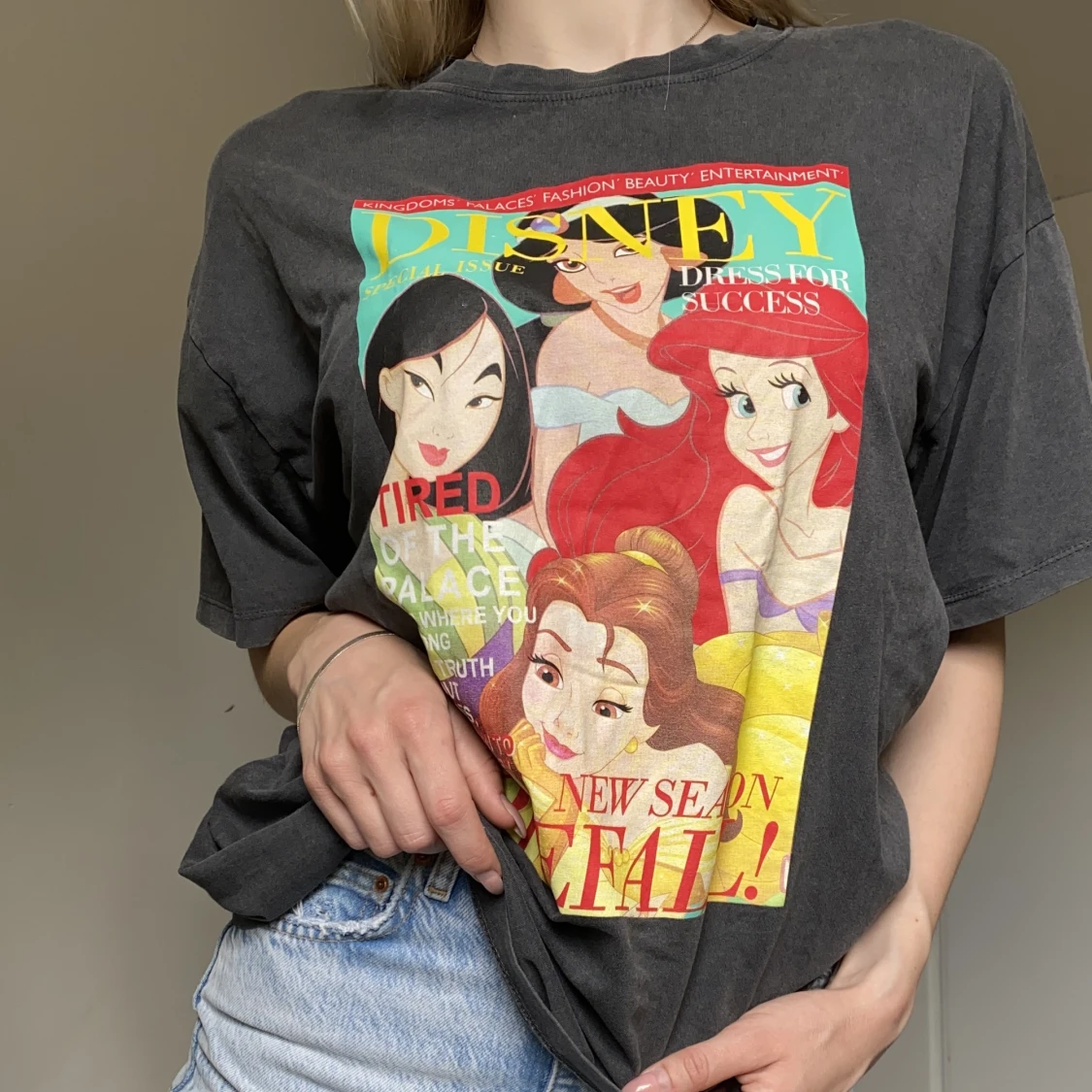 Mörkgrå t-shirt med disneytryck - 91