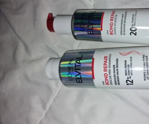 Hårvård - Shampoo och leave in serum oanvända och oöppnade, super bra för håret. Säljs tillsammans🦋