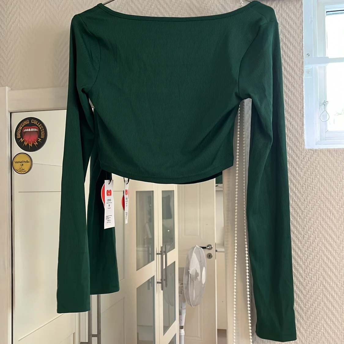 grön crop top  - 90