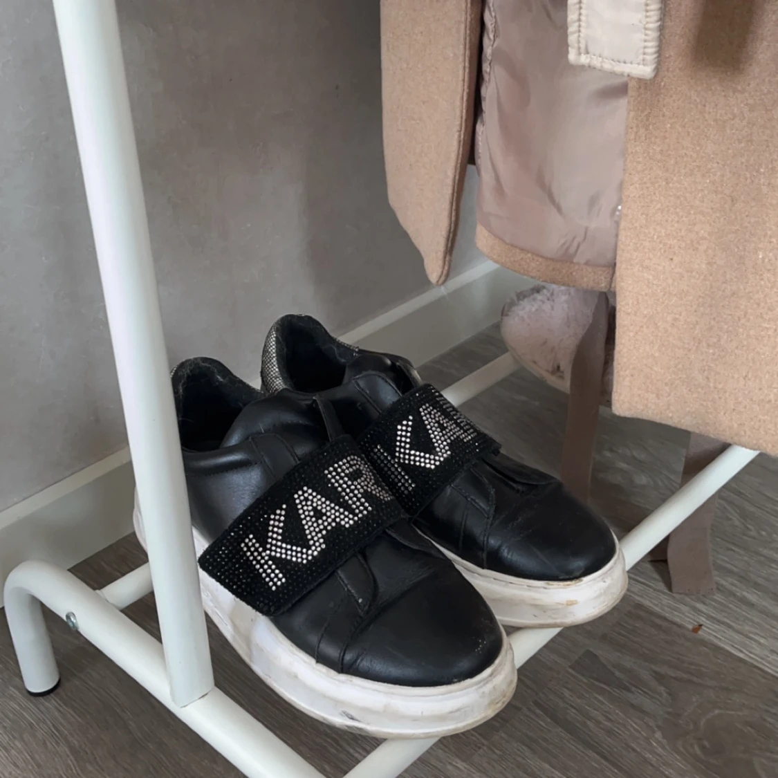 Karl Lagerfeld skor  - 90
