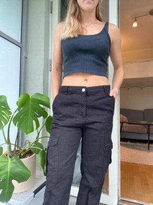 Cargobyxor från Pull and Bear - Cargobyxor i storlek EU 40