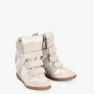 Isabel marant  - Isabel marant skor i benvit/beige i modellen bekett. Super fint skick, storlek 39. Originalpris 640 euro