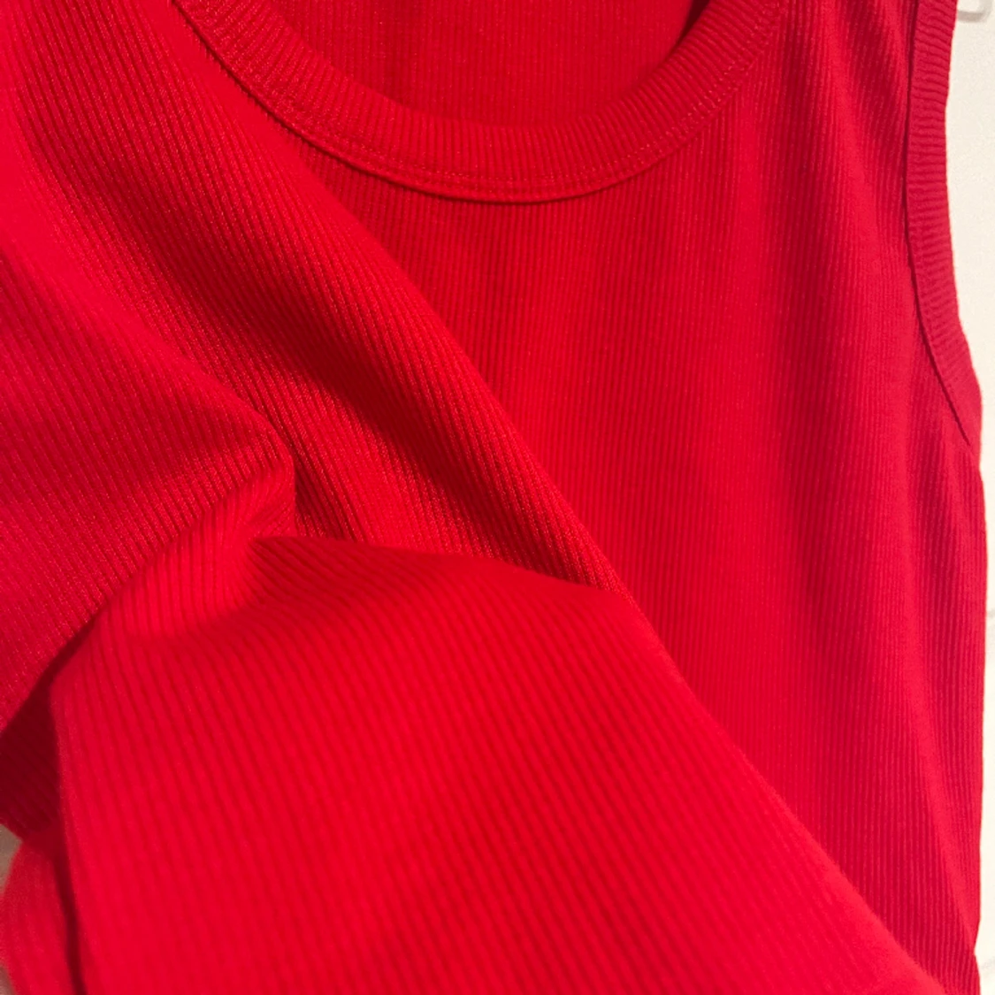 Röd croptop👌🏼❤️ - 90