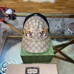 Gucci keps - Im selling this item because I don’t use it anymore the price can go down if you buy it in short notice 