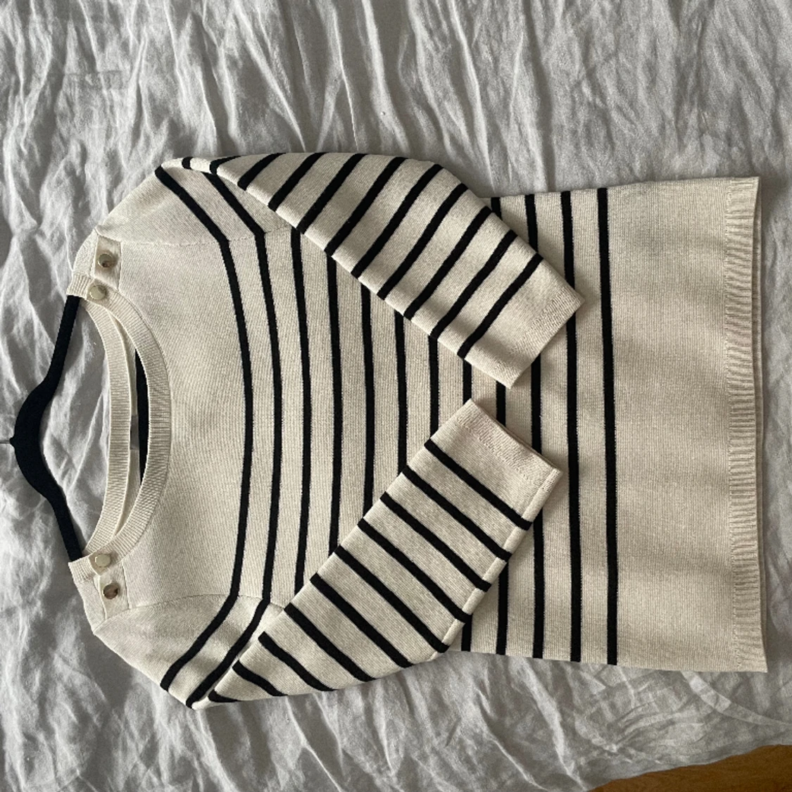 Stickad tshirt  - 91