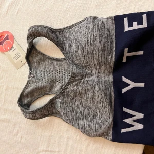 Sport BH - Helt ny oanvänd sport-BH