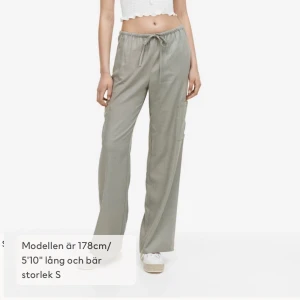 Linnebyxor  - Gröna linnebyxor från hm.💞