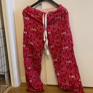 Victorias secret byxor - Byxor från Victorias secret storlek M