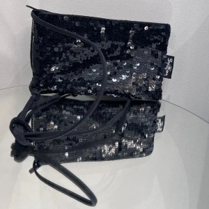 Crossbody väska  - Superfin mag/ crossbody väska från Björn Borg. 