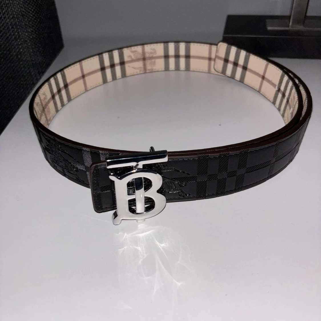 Burberry bälte  - 2