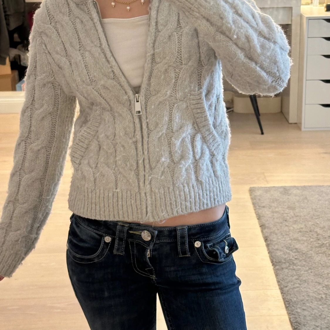 Ljusgrå stickad kofta från Zara - 2