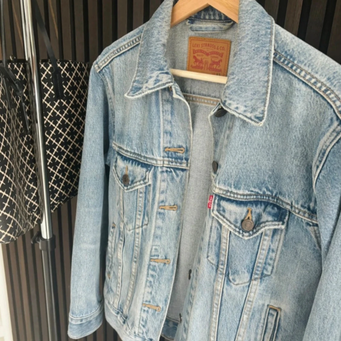 Ljusblå jeansjacka från Levi's XS - 1